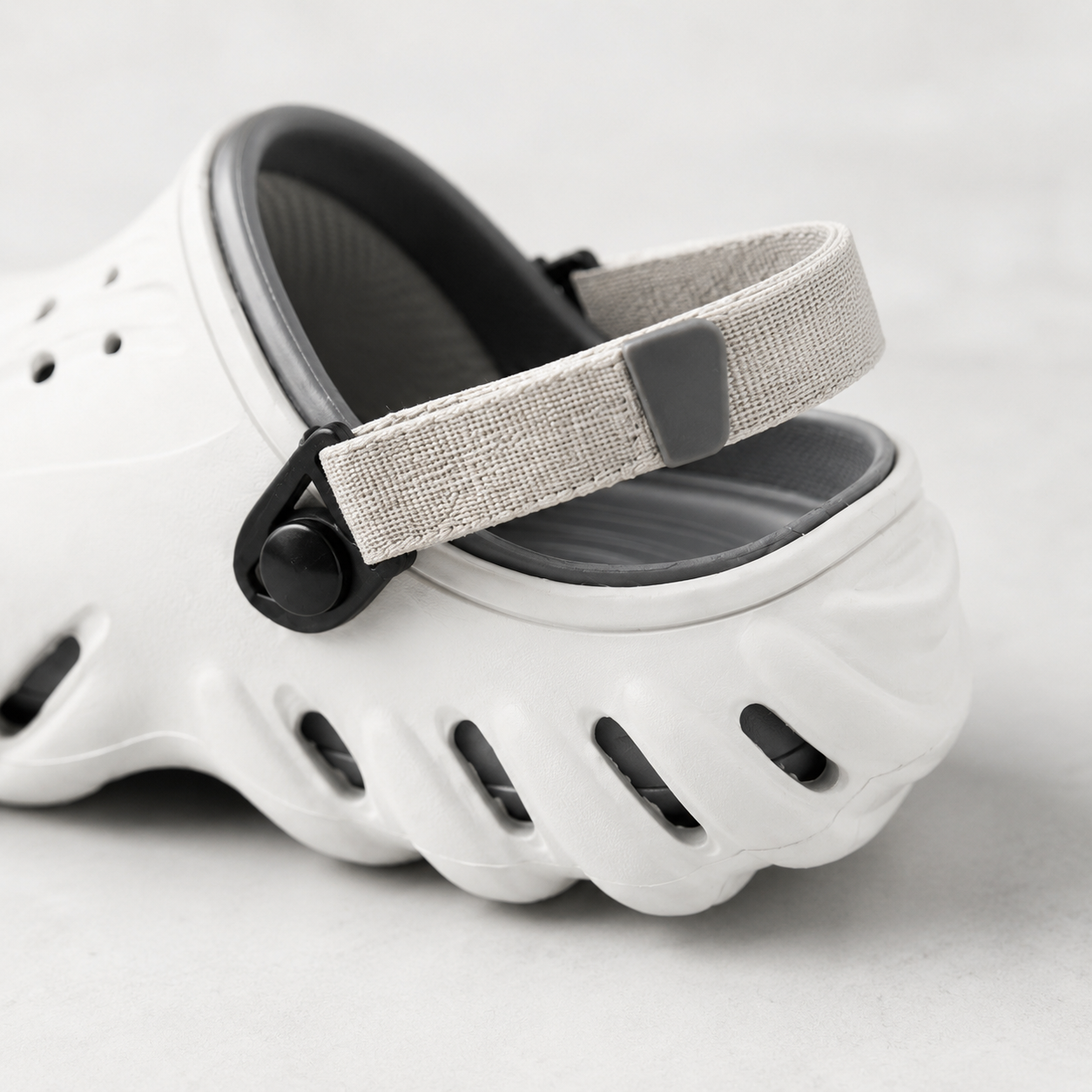 AIRA PRO™ | Clog Professionale Ventilata